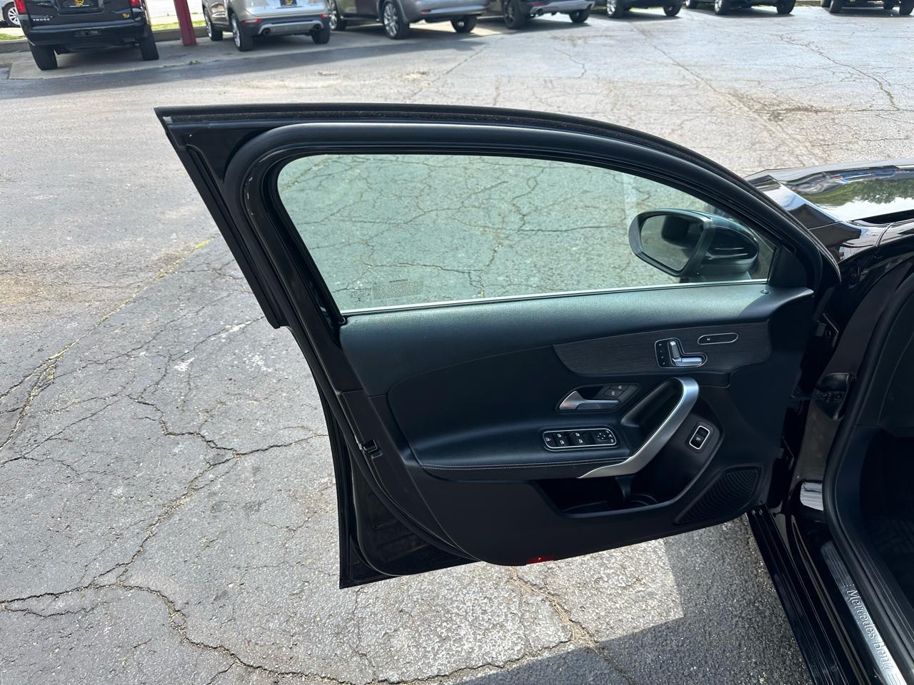 Mercedes-Benz A-Class A 220 4MATIC Sedan 2019