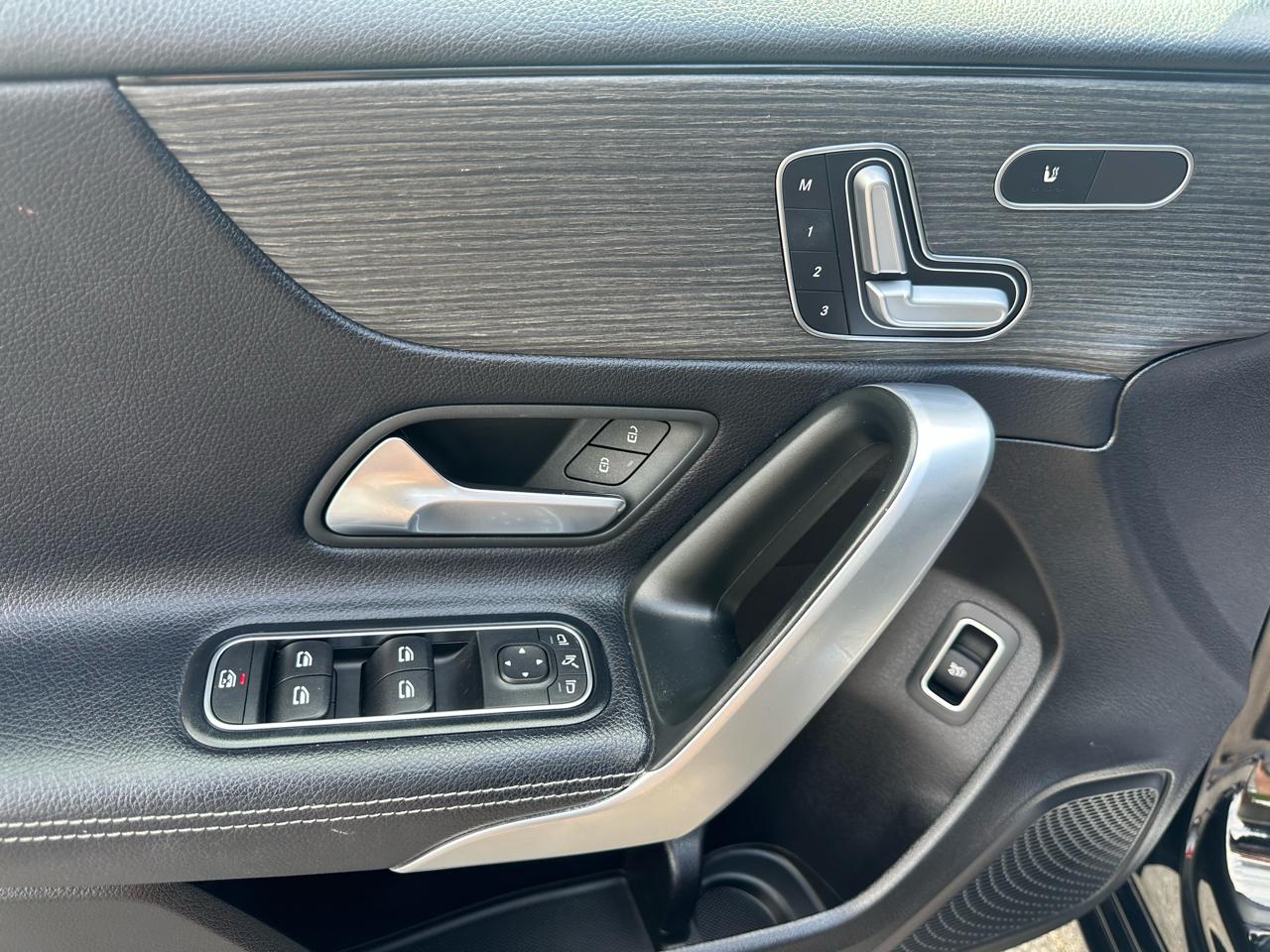 Mercedes-Benz A-Class A 220 4MATIC Sedan 2019