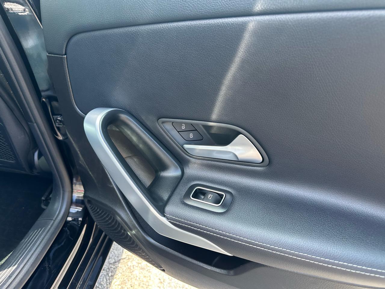 Mercedes-Benz A-Class A 220 4MATIC Sedan 2019