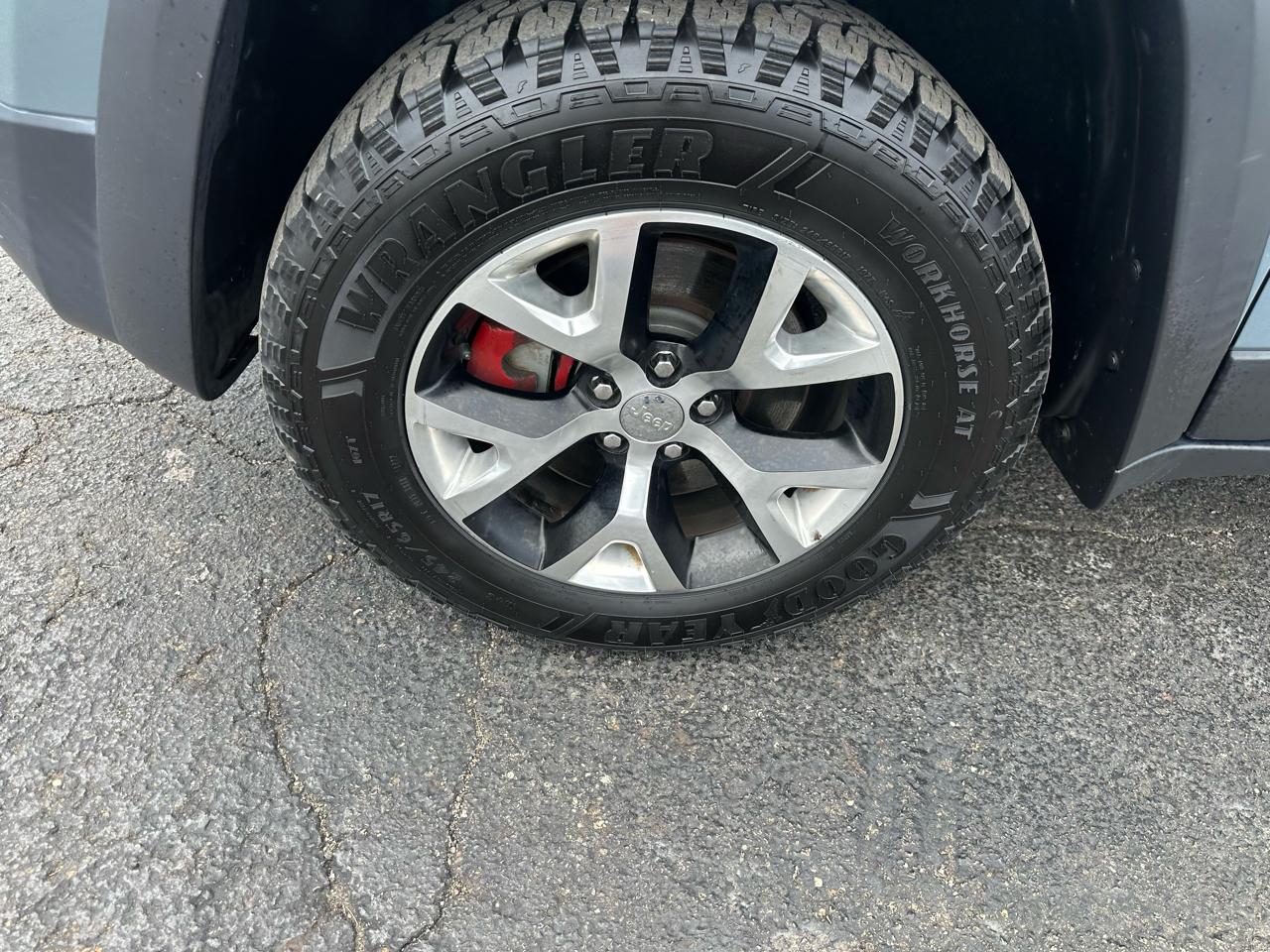 Jeep Cherokee 4WD 4dr Trailhawk 2014