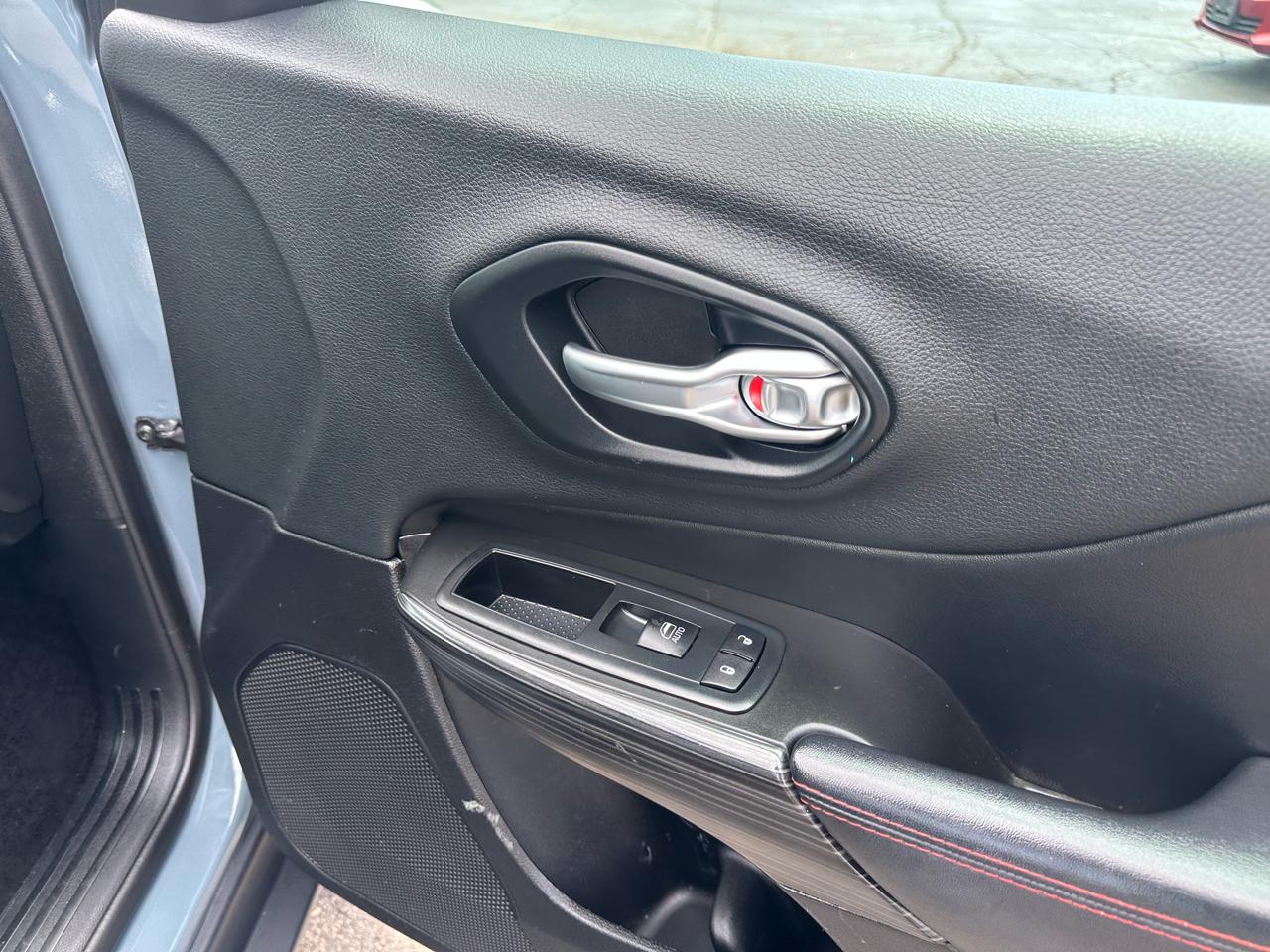 Jeep Cherokee 4WD 4dr Trailhawk 2014