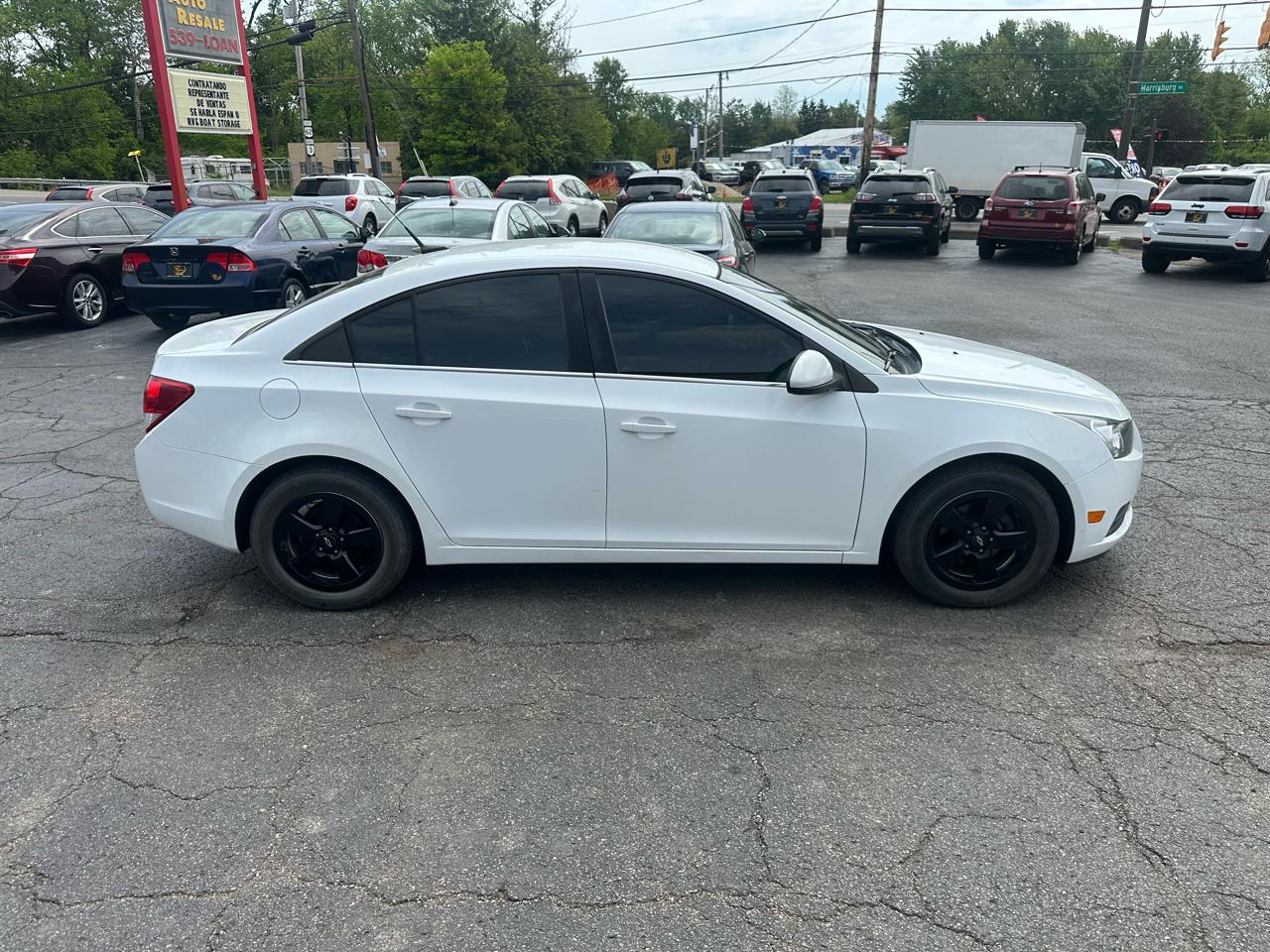 Chevrolet Cruze 4dr Sdn Auto 1LT 2013
