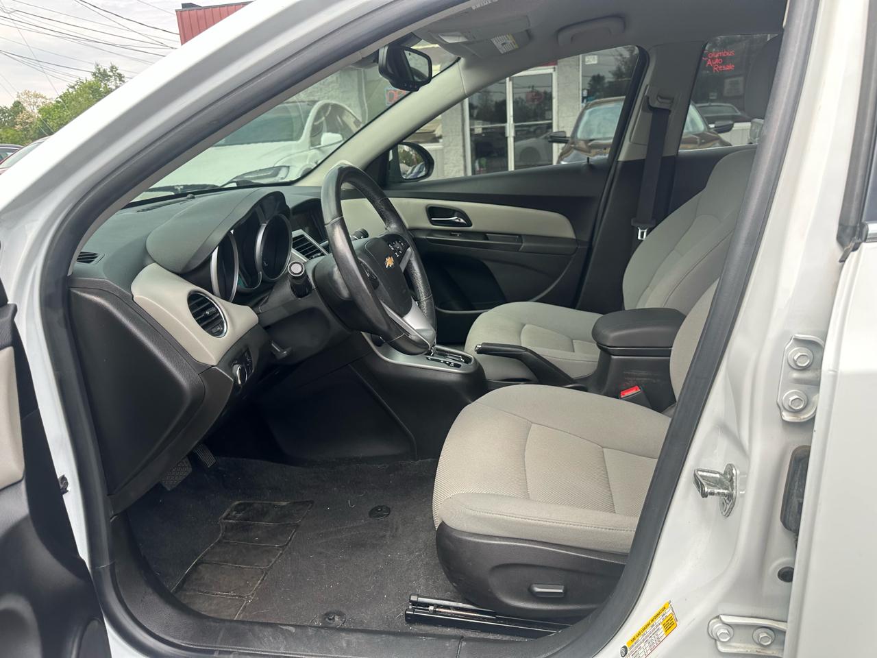 Chevrolet Cruze 4dr Sdn Auto 1LT 2013