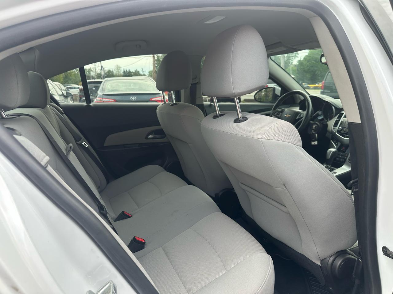 Chevrolet Cruze 4dr Sdn Auto 1LT 2013