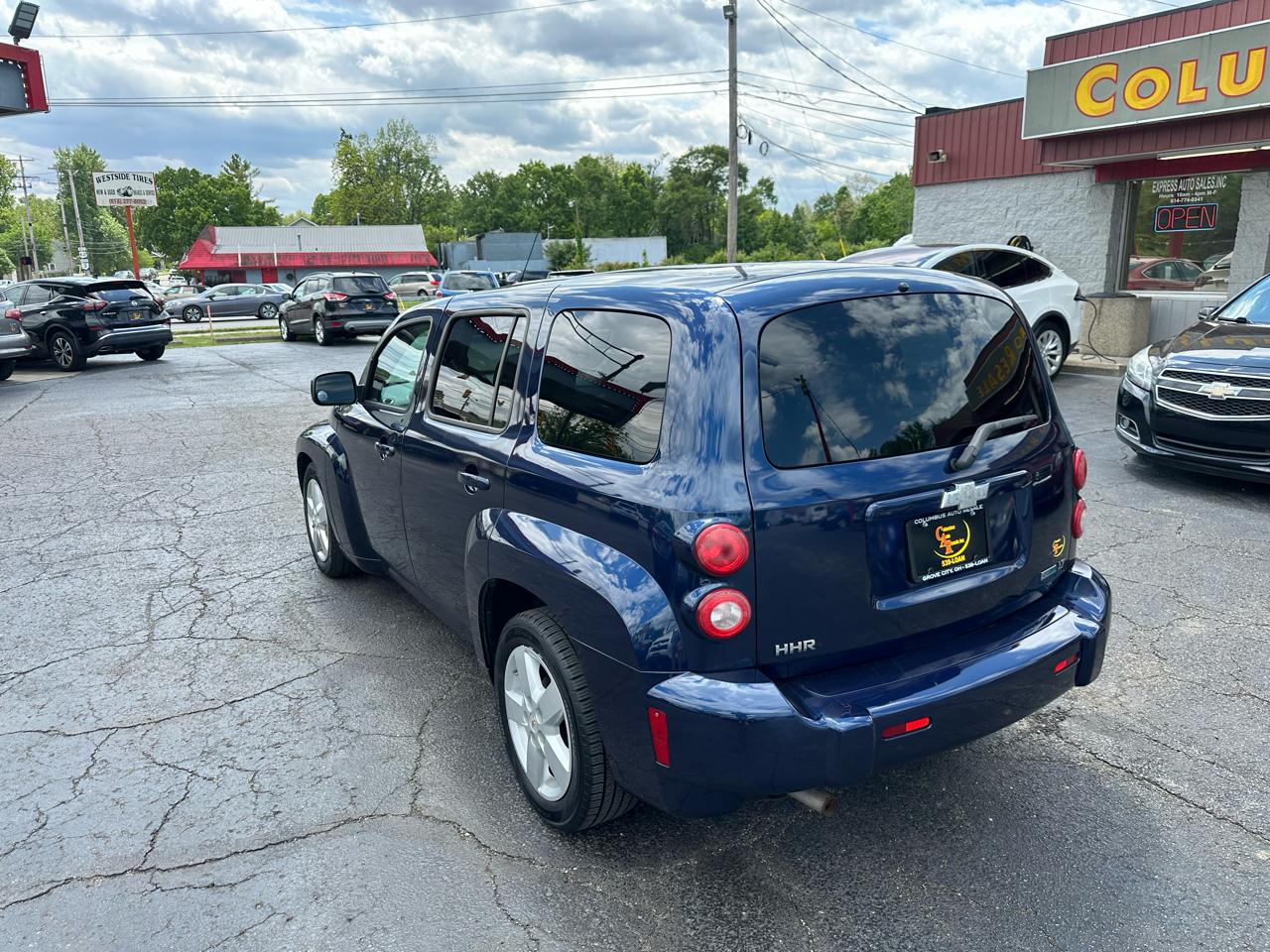 Chevrolet HHR FWD 4dr LT w/1LT 2011