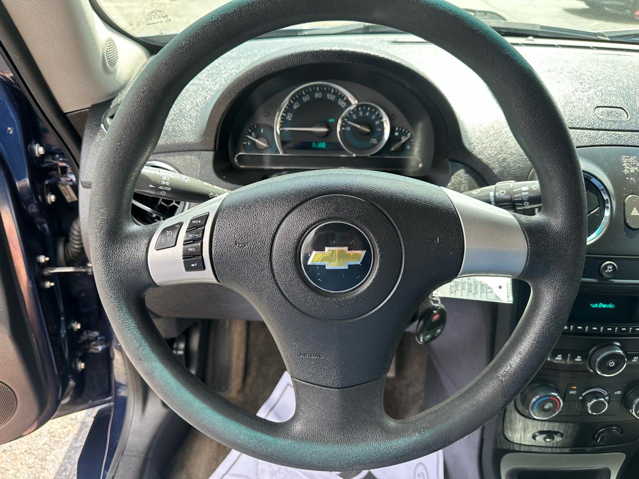 Chevrolet HHR FWD 4dr LT w/1LT 2011