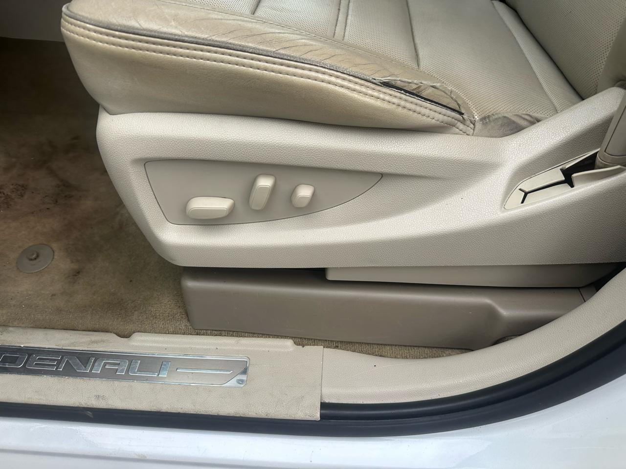 GMC Yukon 4WD 4dr Denali 2016