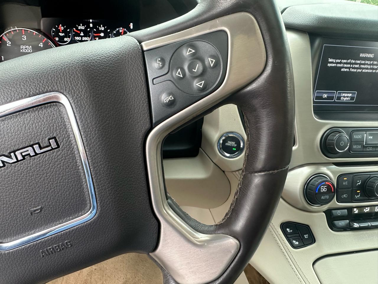 GMC Yukon 4WD 4dr Denali 2016