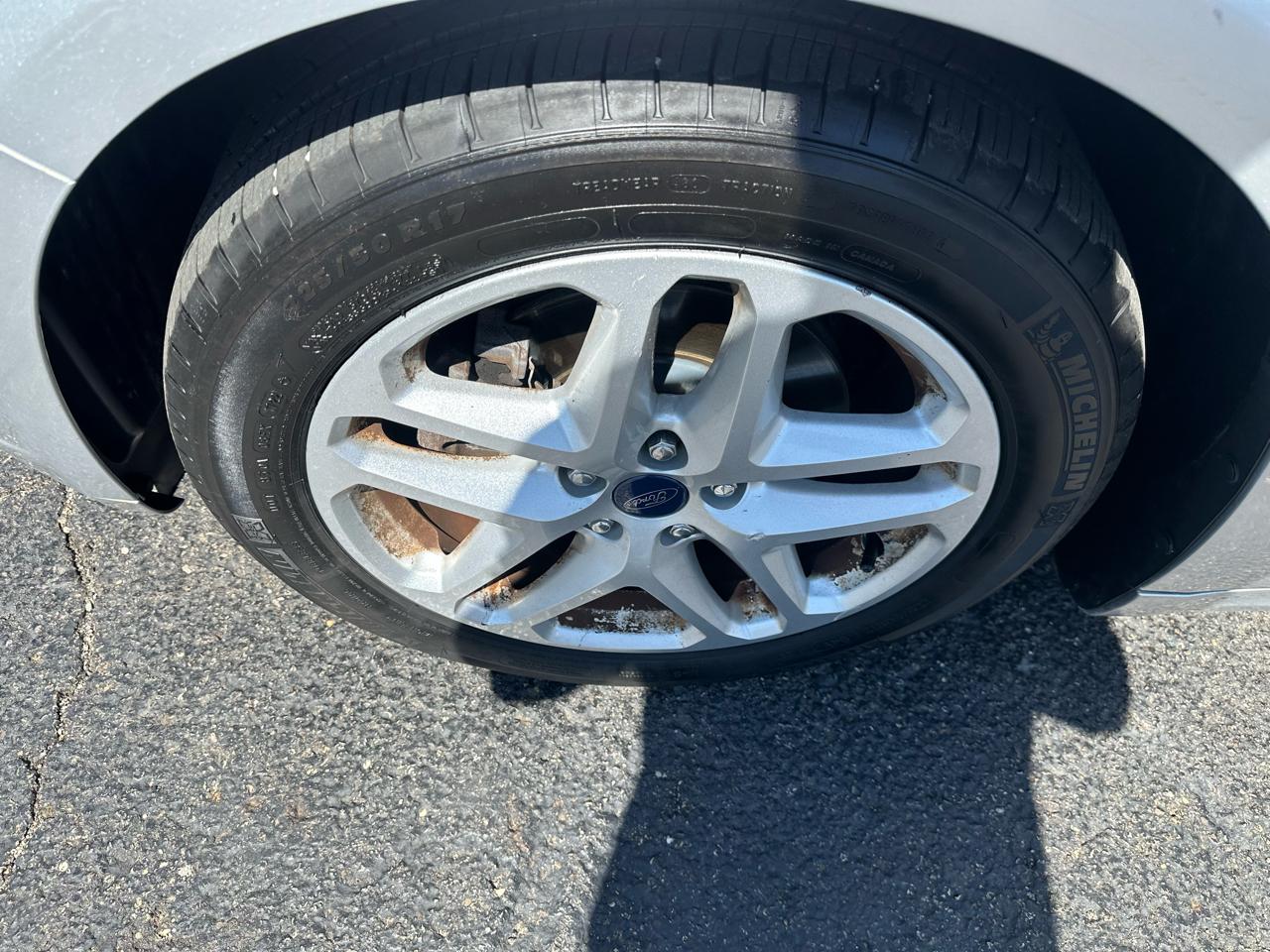 Ford Fusion 4dr Sdn SE FWD 2016