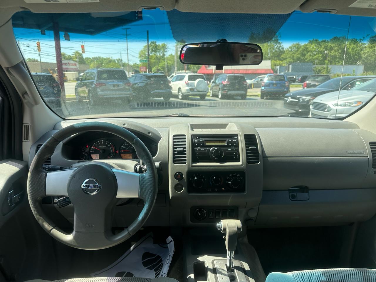 Nissan Frontier 4WD Crew Cab SWB Auto S 2013
