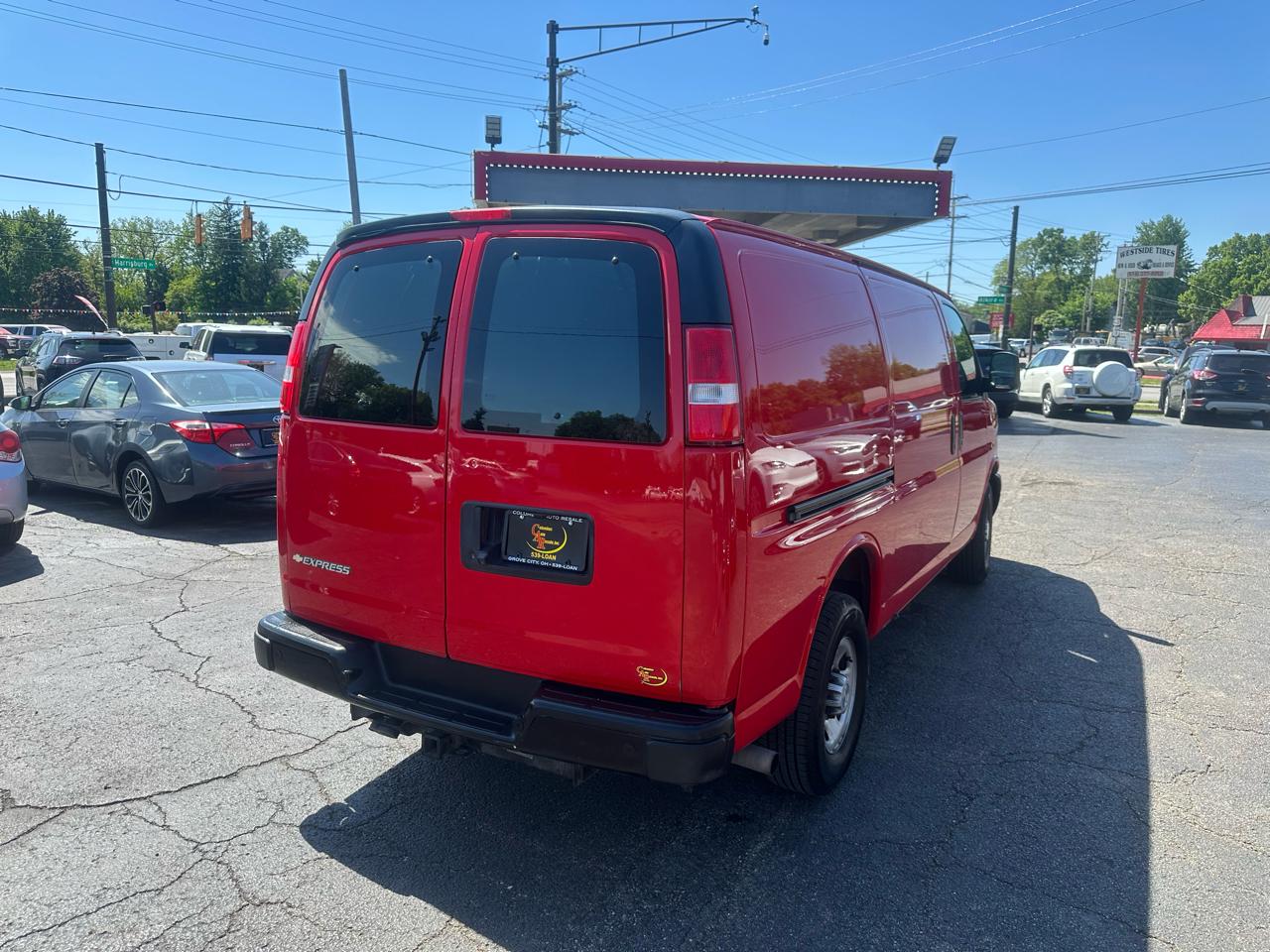 Chevrolet Express Cargo Van RWD 3500 135" 2019