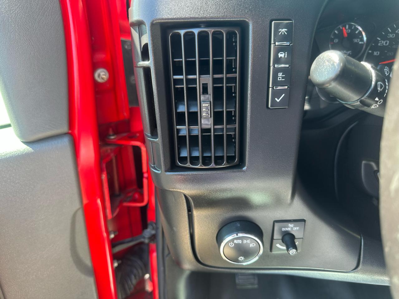Chevrolet Express Cargo Van RWD 3500 135" 2019