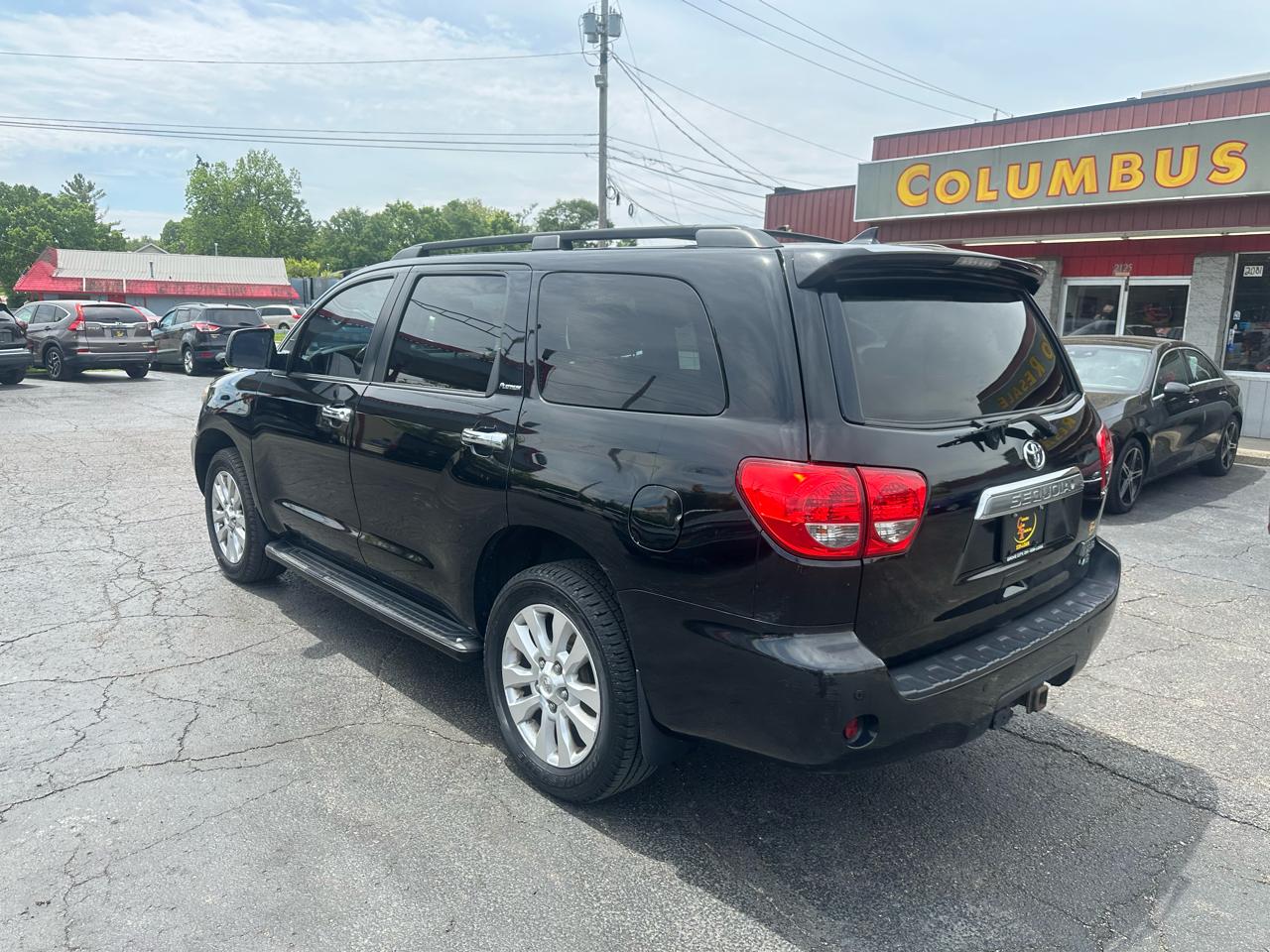 Toyota Sequoia 4WD 5.7L FFV Platinum (Natl) 2014