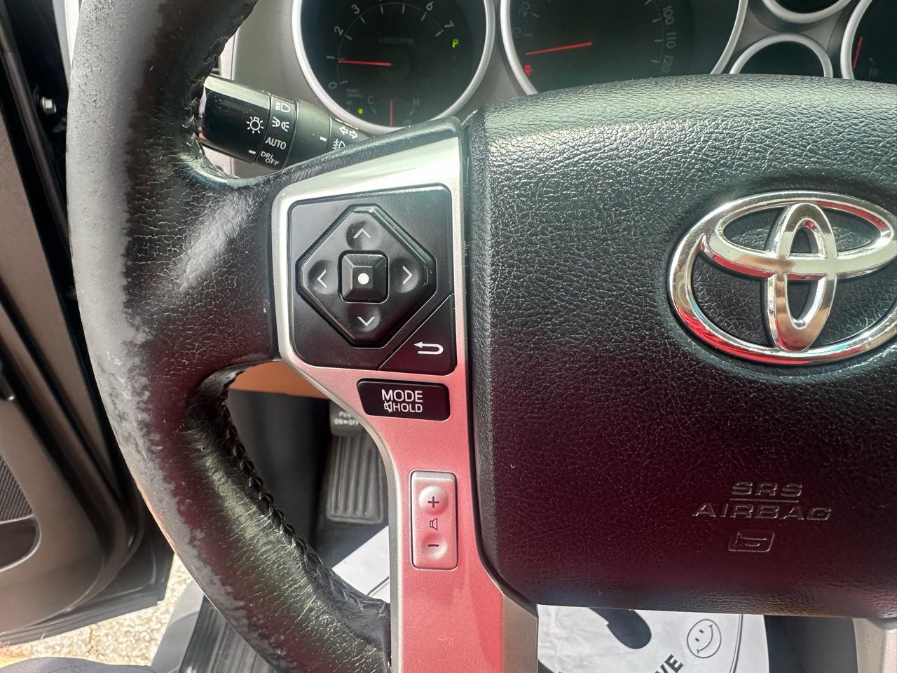 Toyota Sequoia 4WD 5.7L FFV Platinum (Natl) 2014