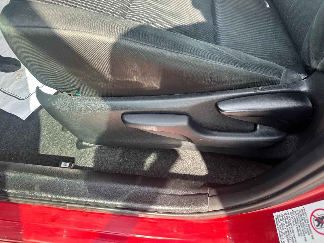 Toyota RAV4 AWD 4dr LE (Natl) 2014