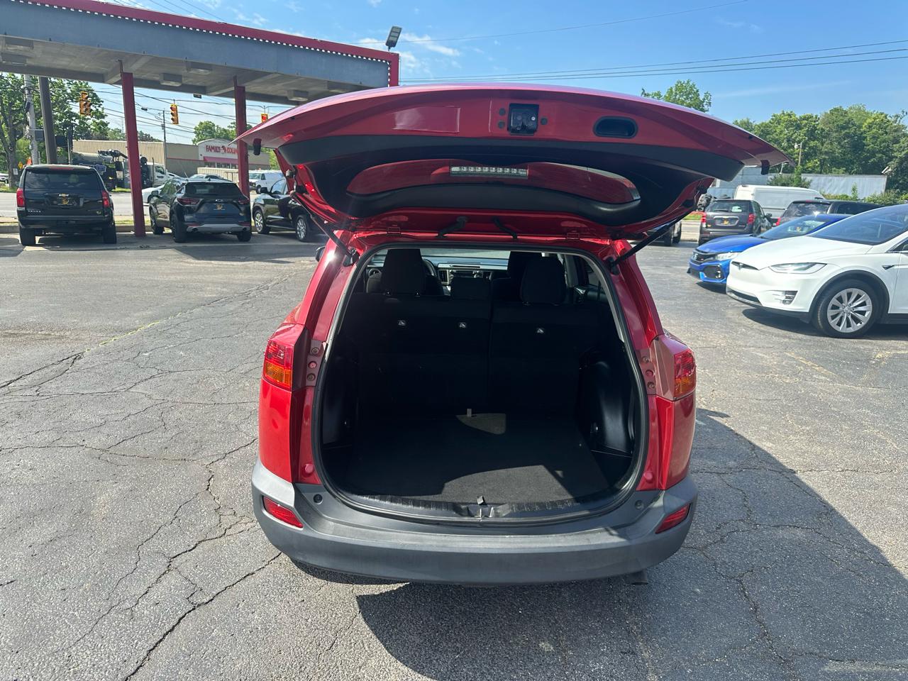 Toyota RAV4 AWD 4dr LE (Natl) 2014