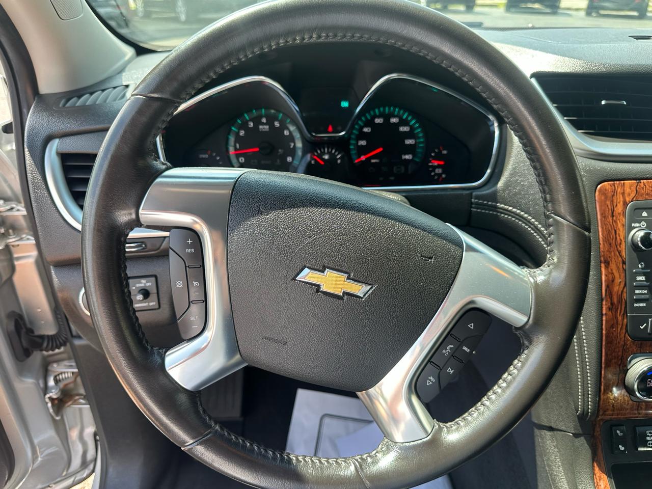 Chevrolet Traverse AWD 4dr LT w/2LT 2014