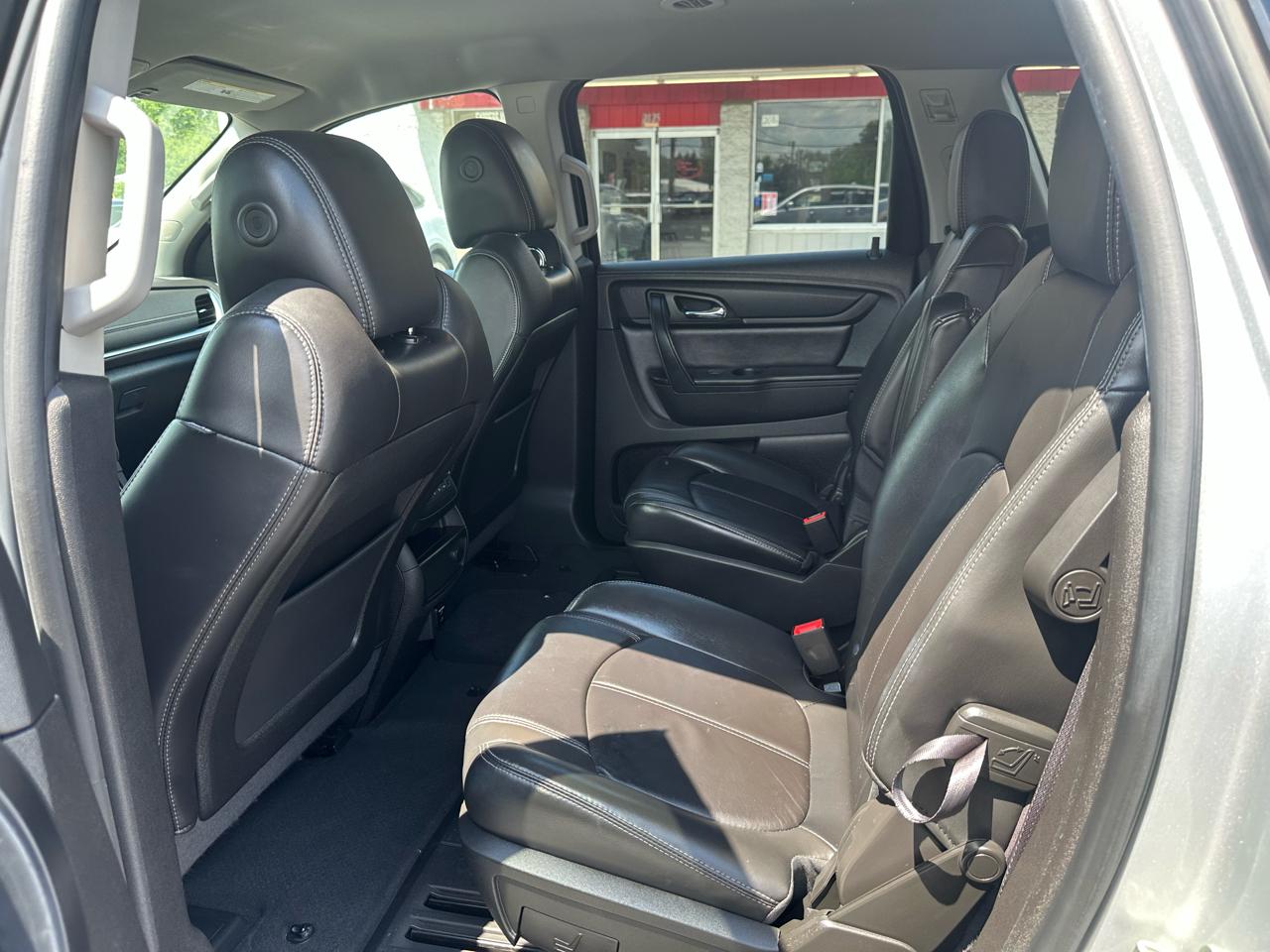 Chevrolet Traverse AWD 4dr LT w/2LT 2014