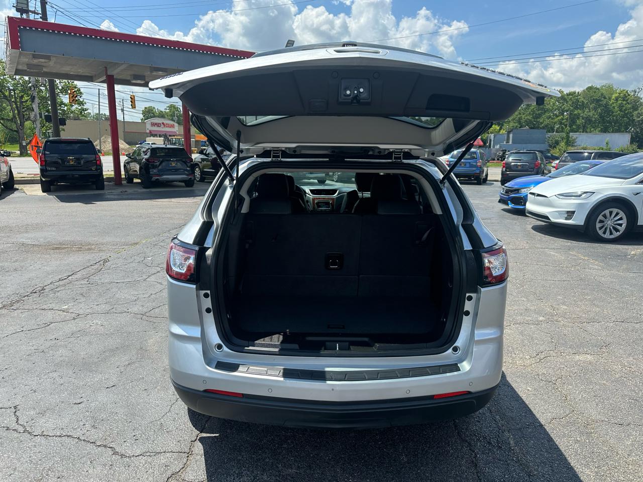 Chevrolet Traverse AWD 4dr LT w/2LT 2014