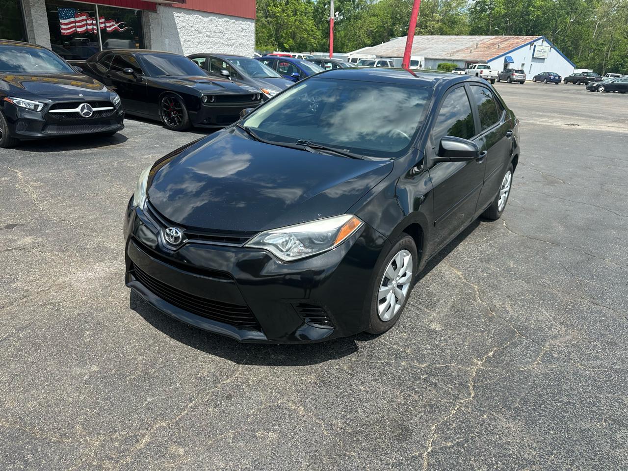 Toyota Corolla 4dr Sdn CVT LE Premium (Natl) 2015