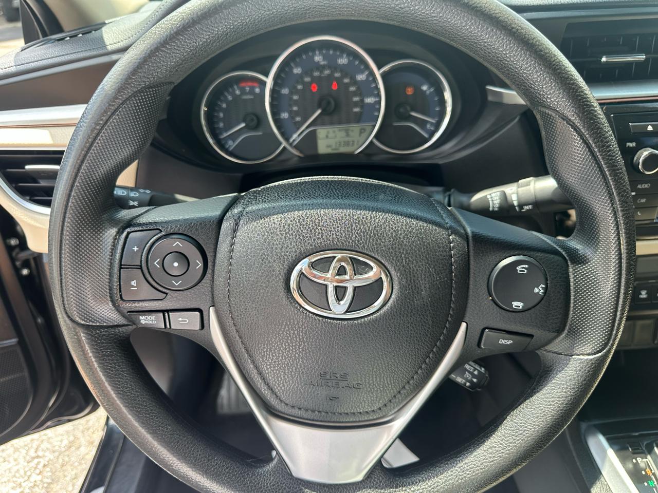 Toyota Corolla 4dr Sdn CVT LE Premium (Natl) 2015