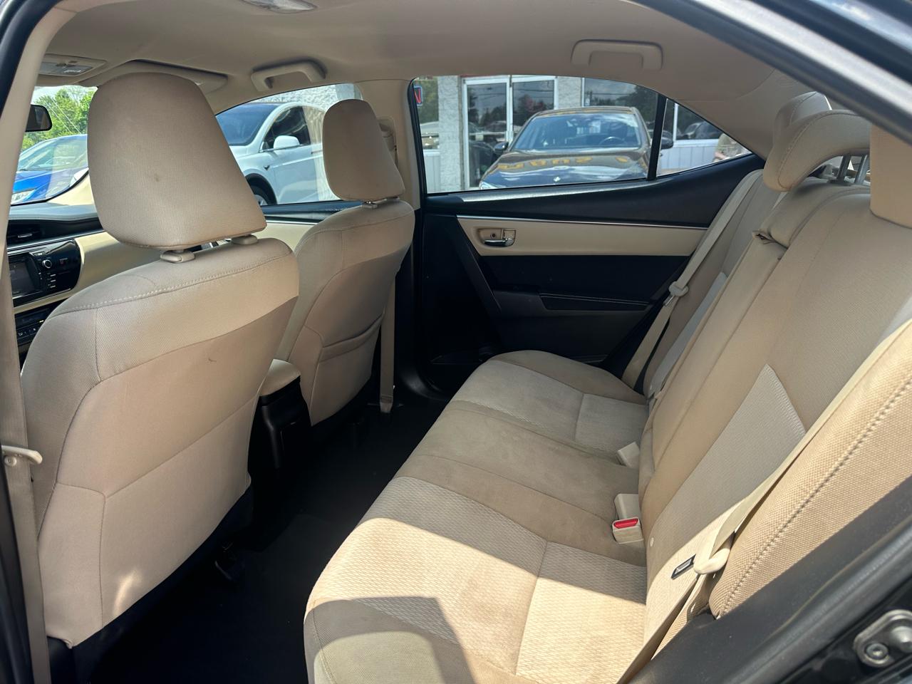 Toyota Corolla 4dr Sdn CVT LE Premium (Natl) 2015