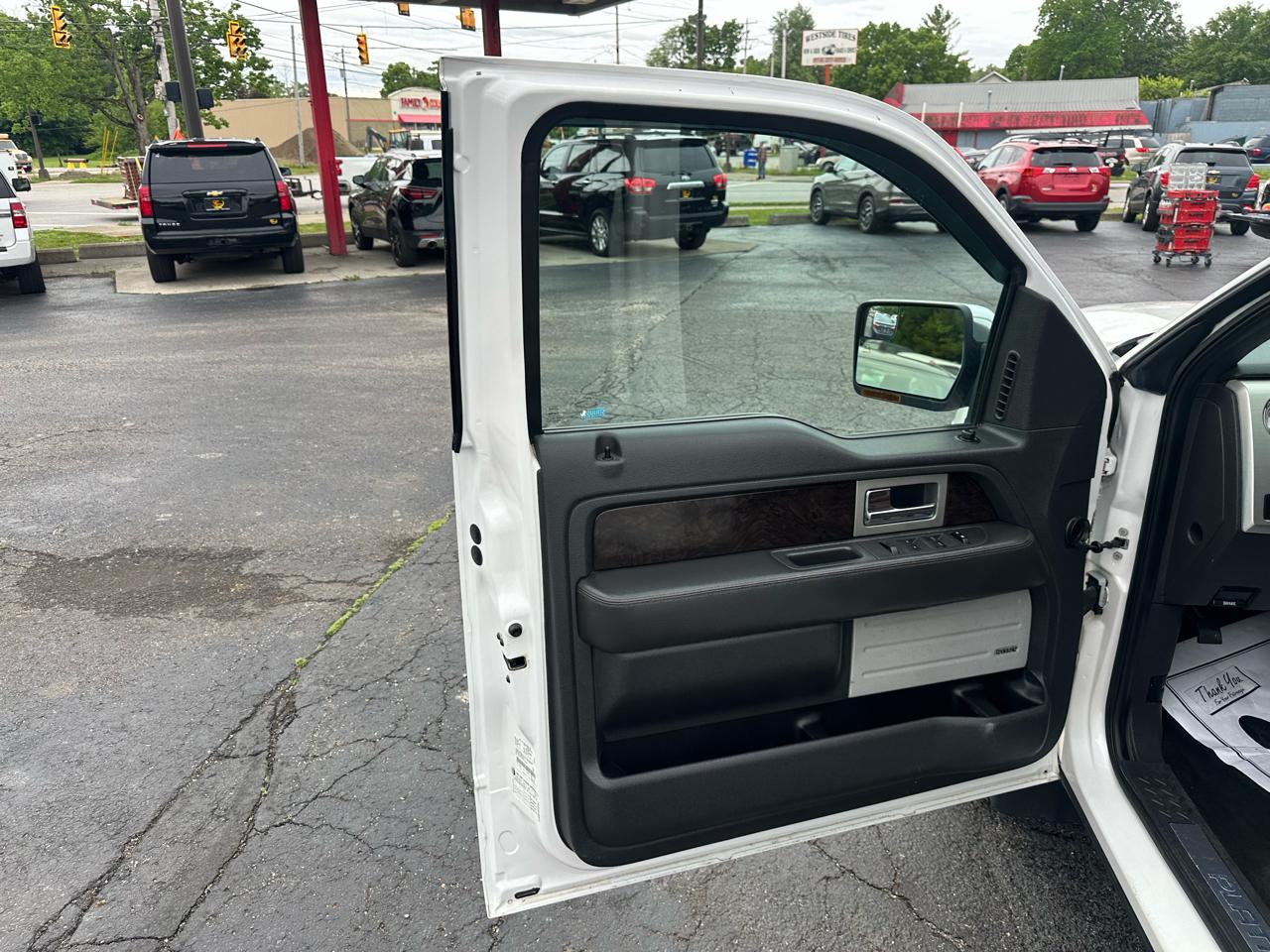 Ford F-150 4WD SuperCrew 145" Platinum 2014