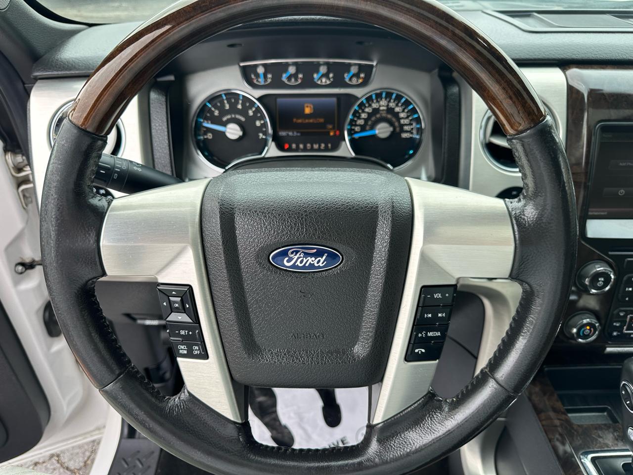 Ford F-150 4WD SuperCrew 145" Platinum 2014