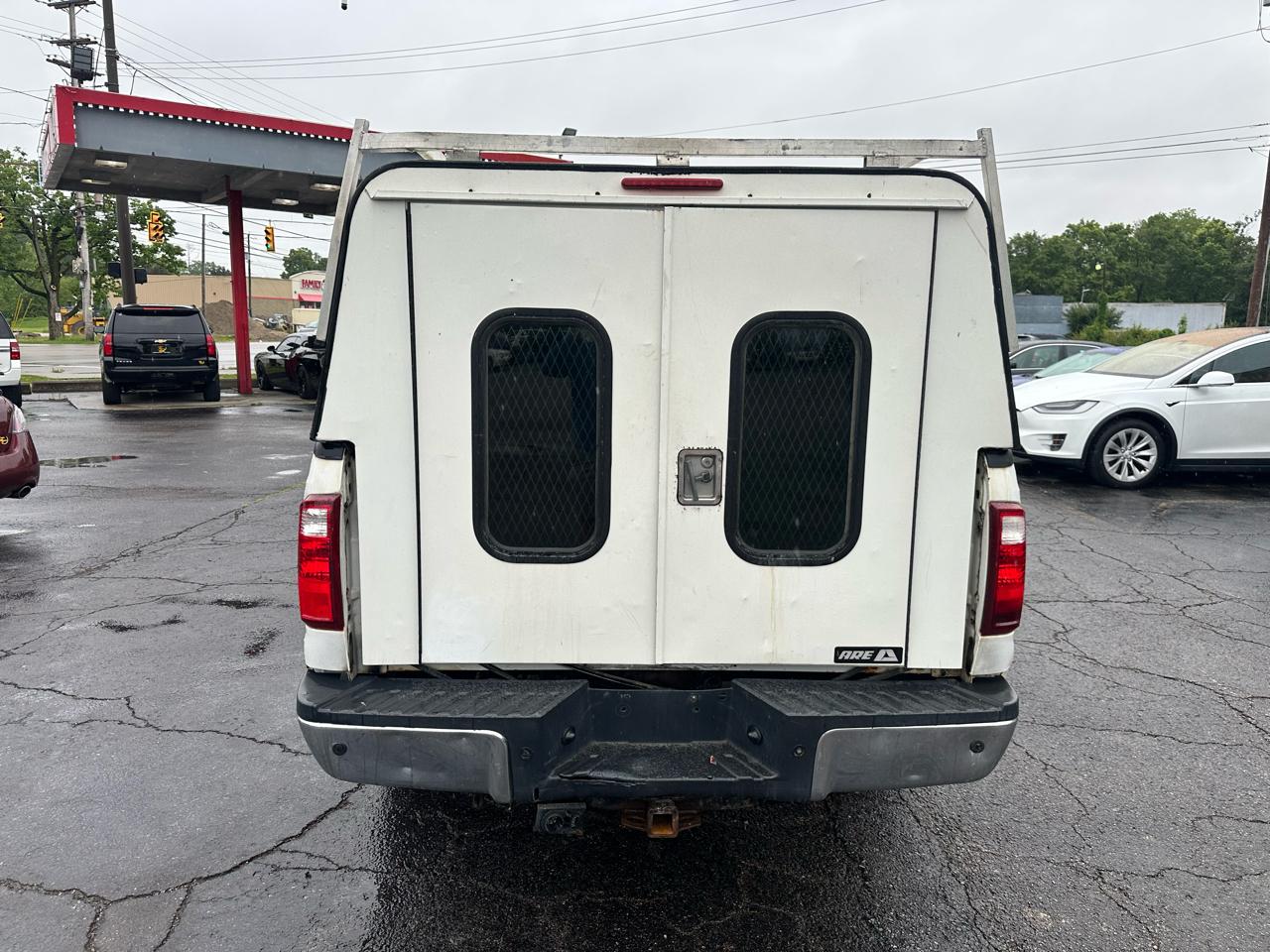 Ford Super Duty F-250 SRW 4WD Crew Cab 172" Platinum 2015