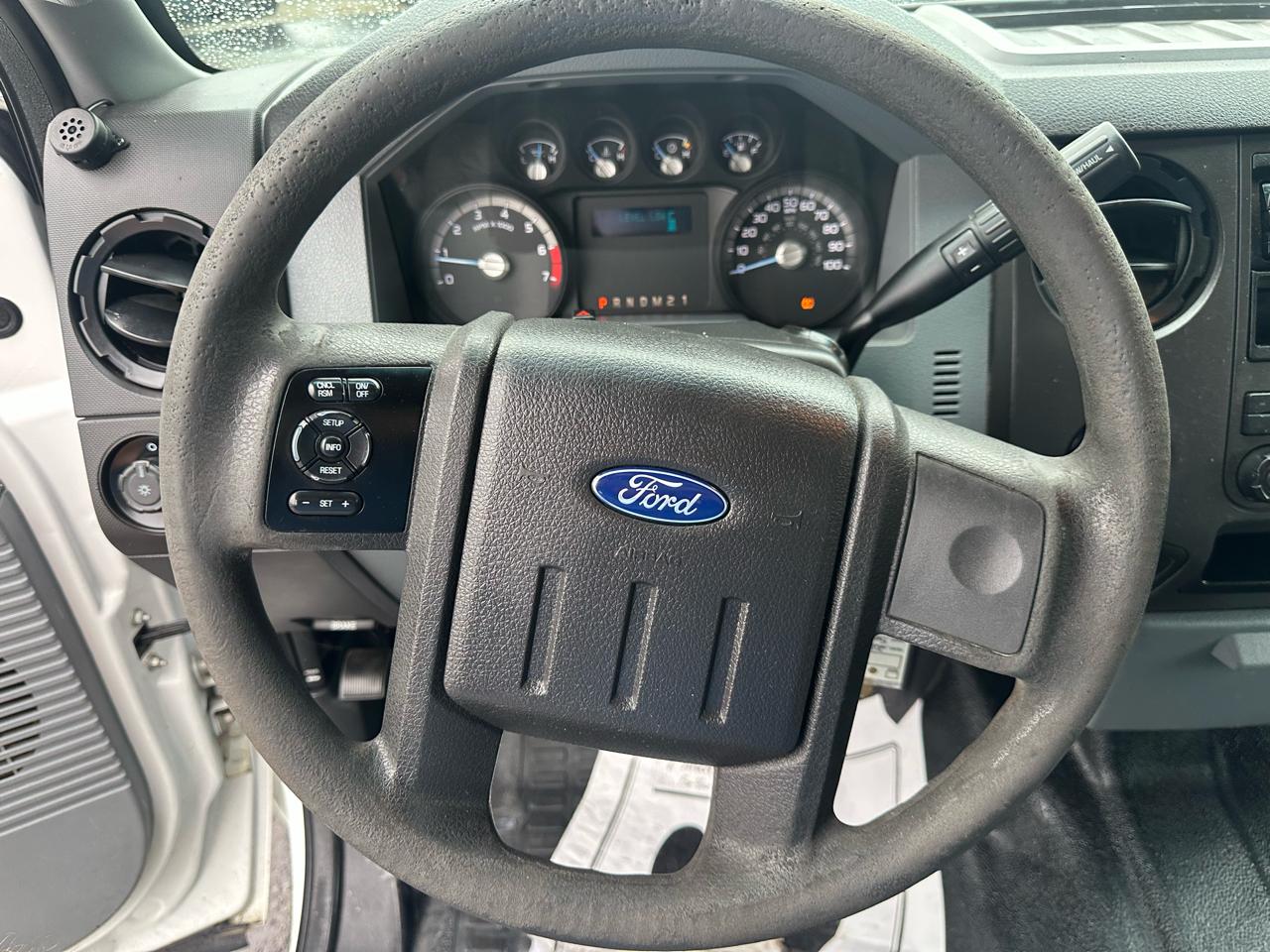 Ford Super Duty F-250 SRW 4WD Crew Cab 172" Platinum 2015