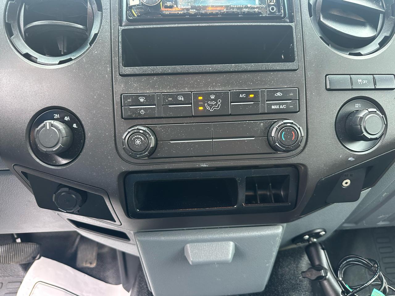 Ford Super Duty F-250 SRW 4WD Crew Cab 172" Platinum 2015