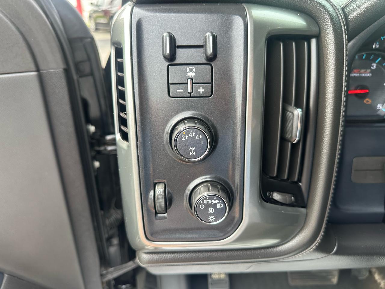 Chevrolet Silverado 2500HD 4WD Crew Cab 153.7" LTZ 2019