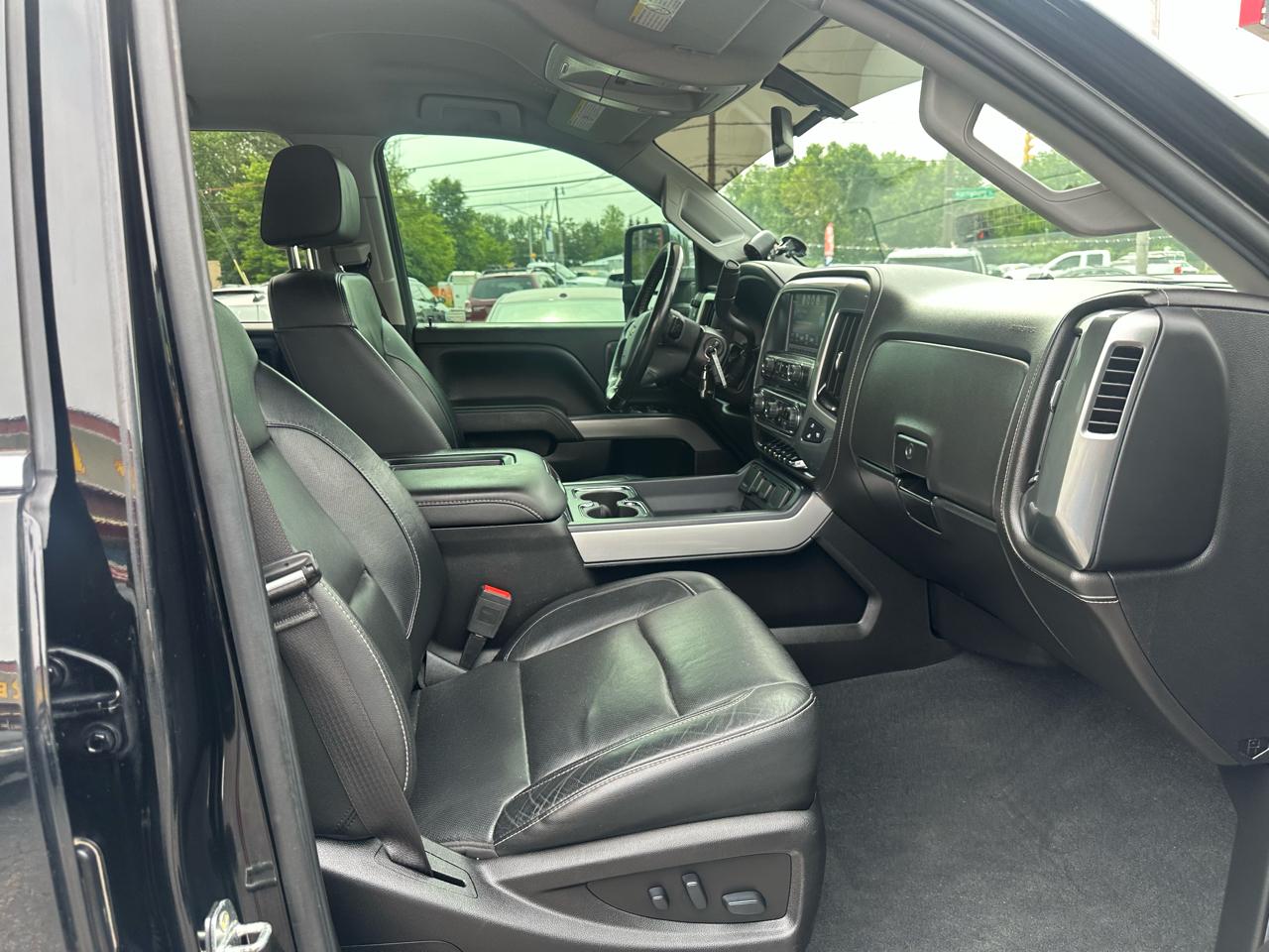 Chevrolet Silverado 2500HD 4WD Crew Cab 153.7" LTZ 2019