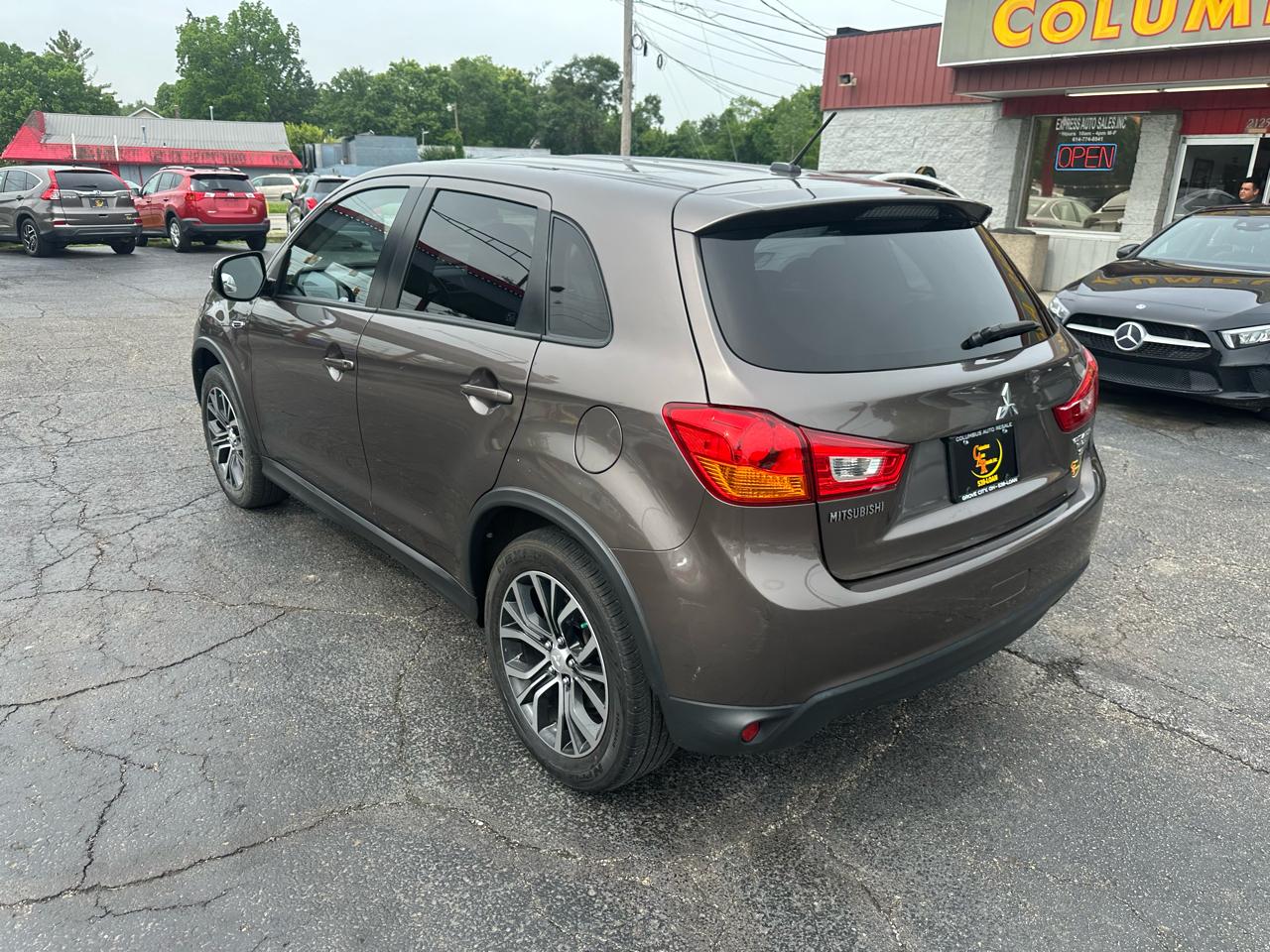 Mitsubishi Outlander Sport 2WD 4dr CVT 2.4 SE 2016