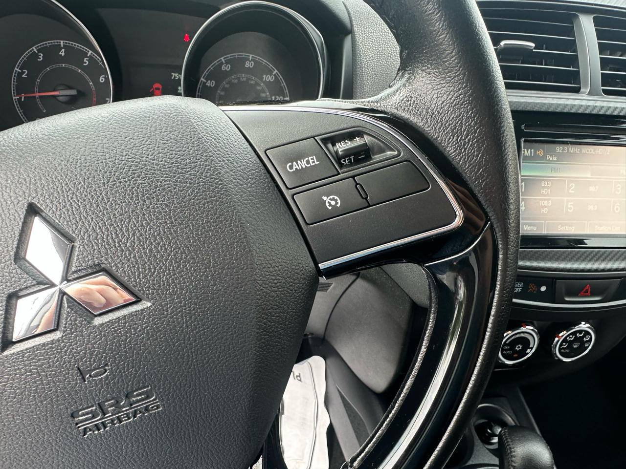 Mitsubishi Outlander Sport 2WD 4dr CVT 2.4 SE 2016