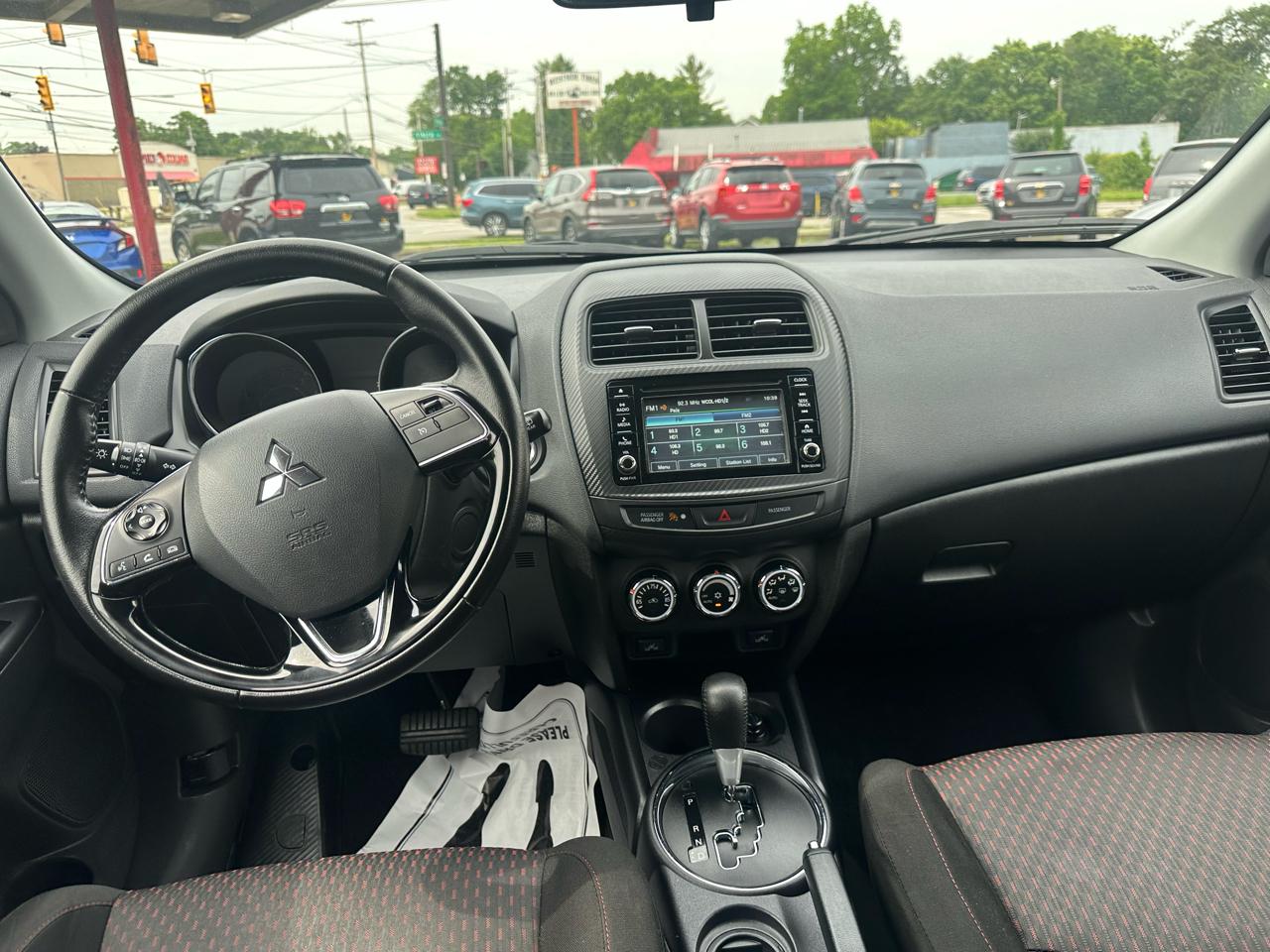 Mitsubishi Outlander Sport 2WD 4dr CVT 2.4 SE 2016