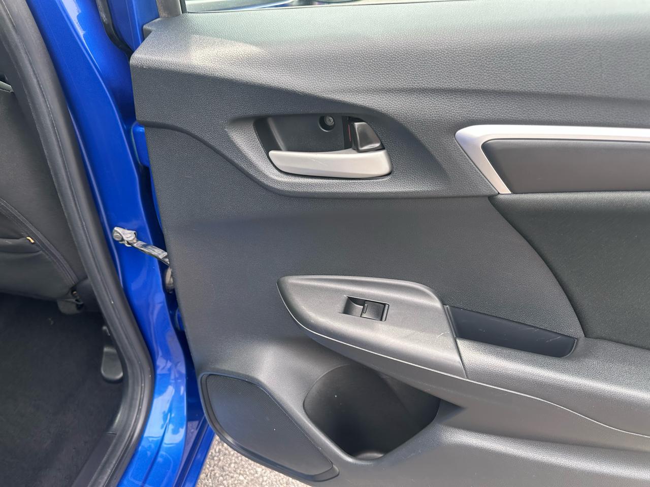 Honda Fit 5dr HB CVT LX 2016