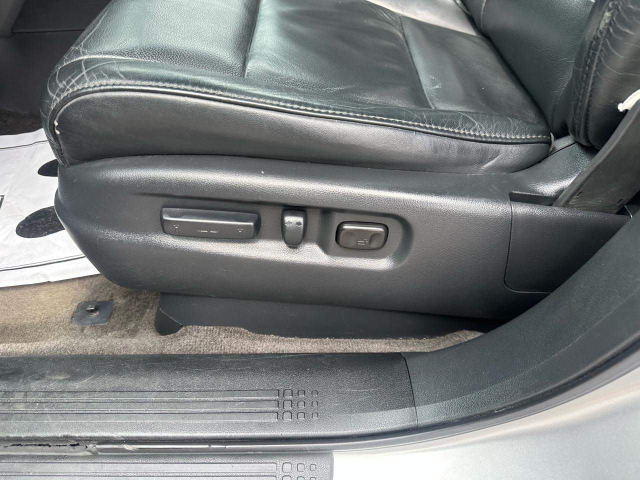 Honda Pilot 4WD 4dr EX-L w/Navi 2011