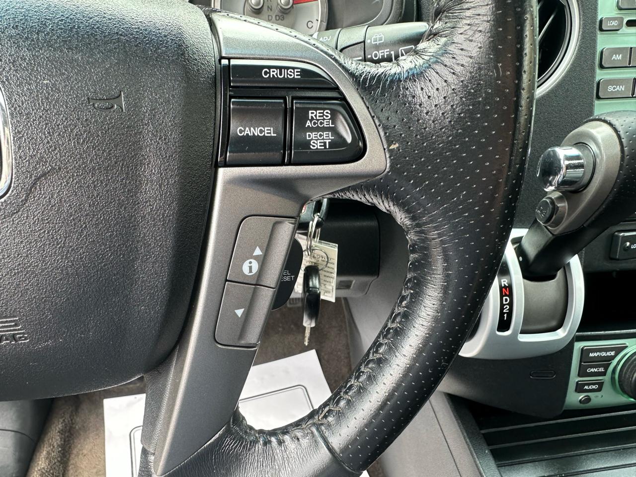 Honda Pilot 4WD 4dr EX-L w/Navi 2011