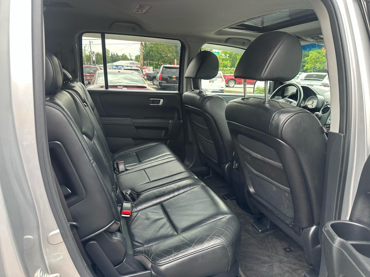 Honda Pilot 4WD 4dr EX-L w/Navi 2011