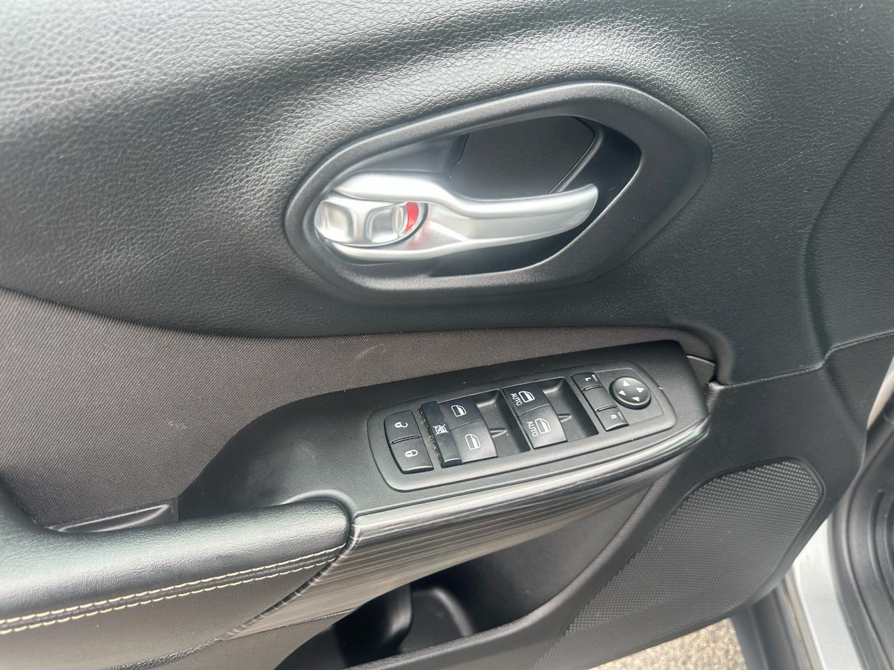 Jeep Cherokee FWD 4dr Latitude 2014