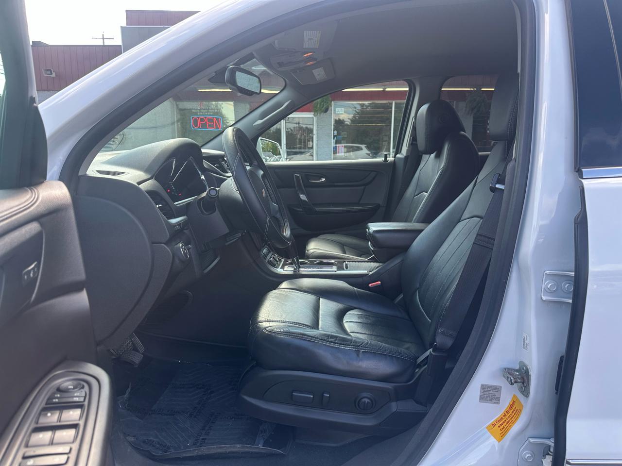 Chevrolet Traverse AWD 4dr LTZ 2016