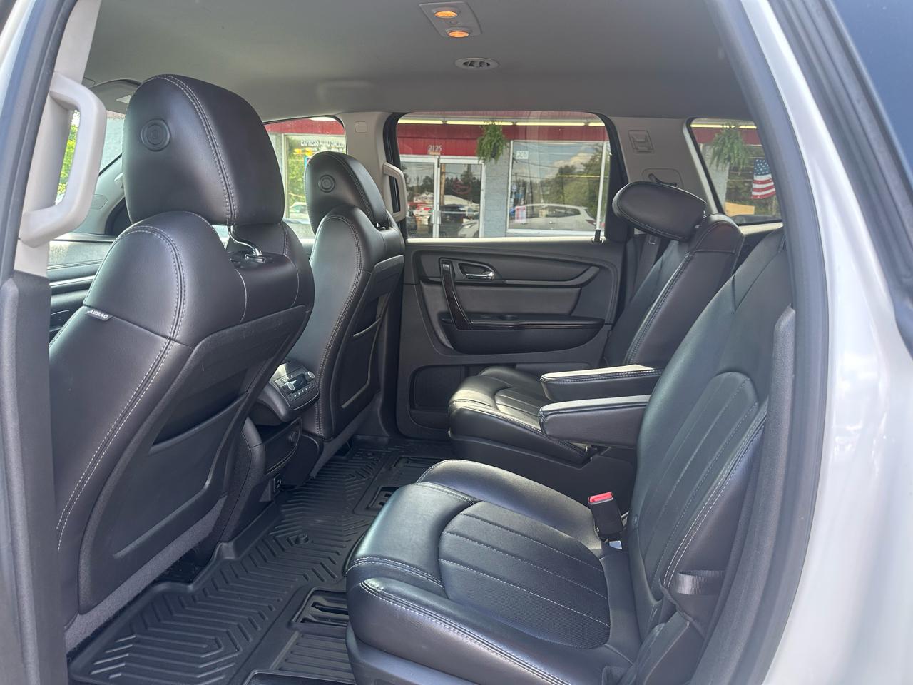 Chevrolet Traverse AWD 4dr LTZ 2016