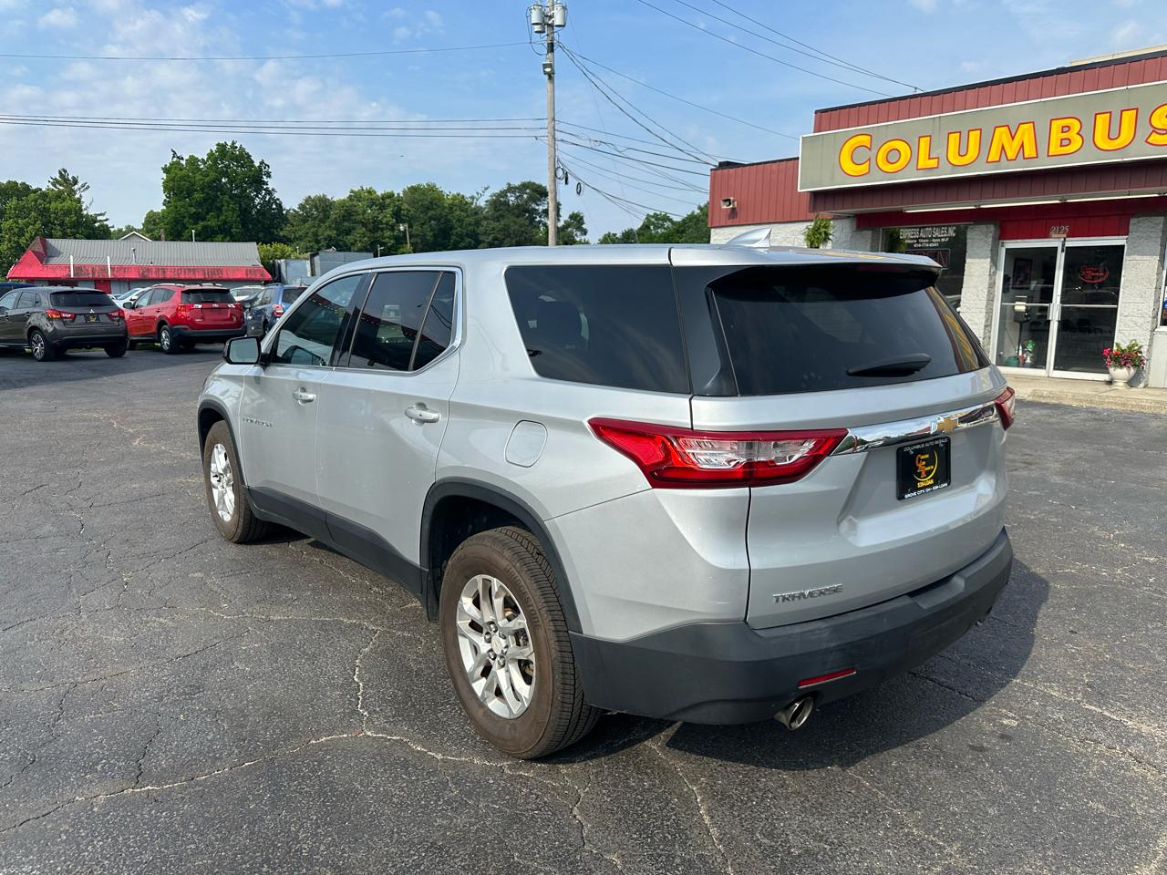 Chevrolet Traverse FWD 4dr LS w/1LS 2018