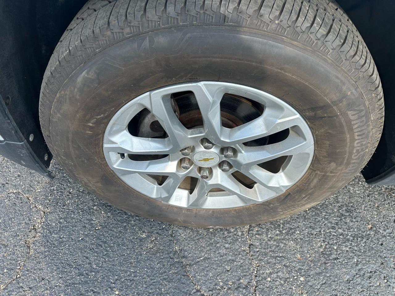 Chevrolet Traverse FWD 4dr LS w/1LS 2018