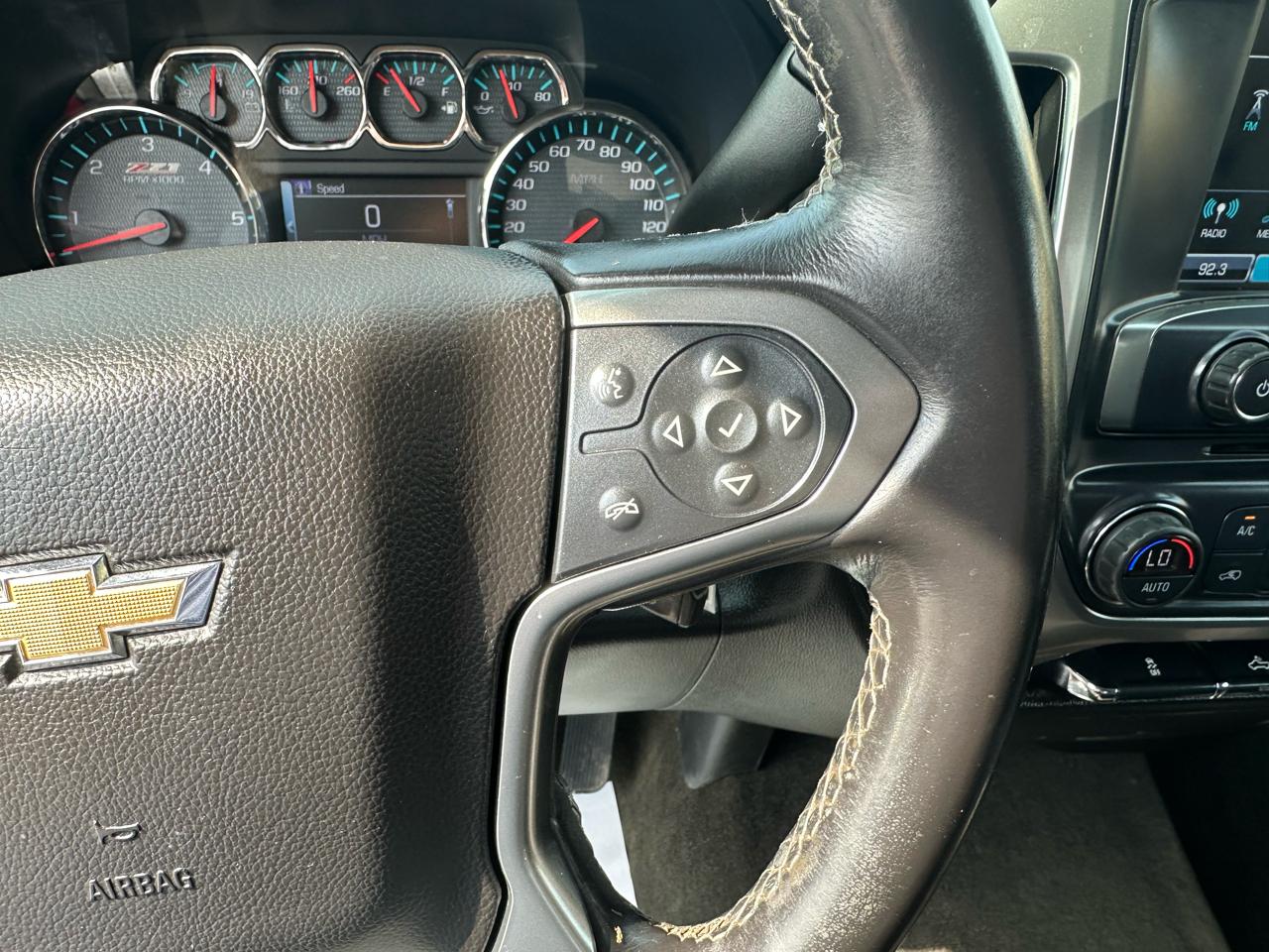 Chevrolet Silverado 1500 4WD Double Cab 143.5" LT w/2LT 2017