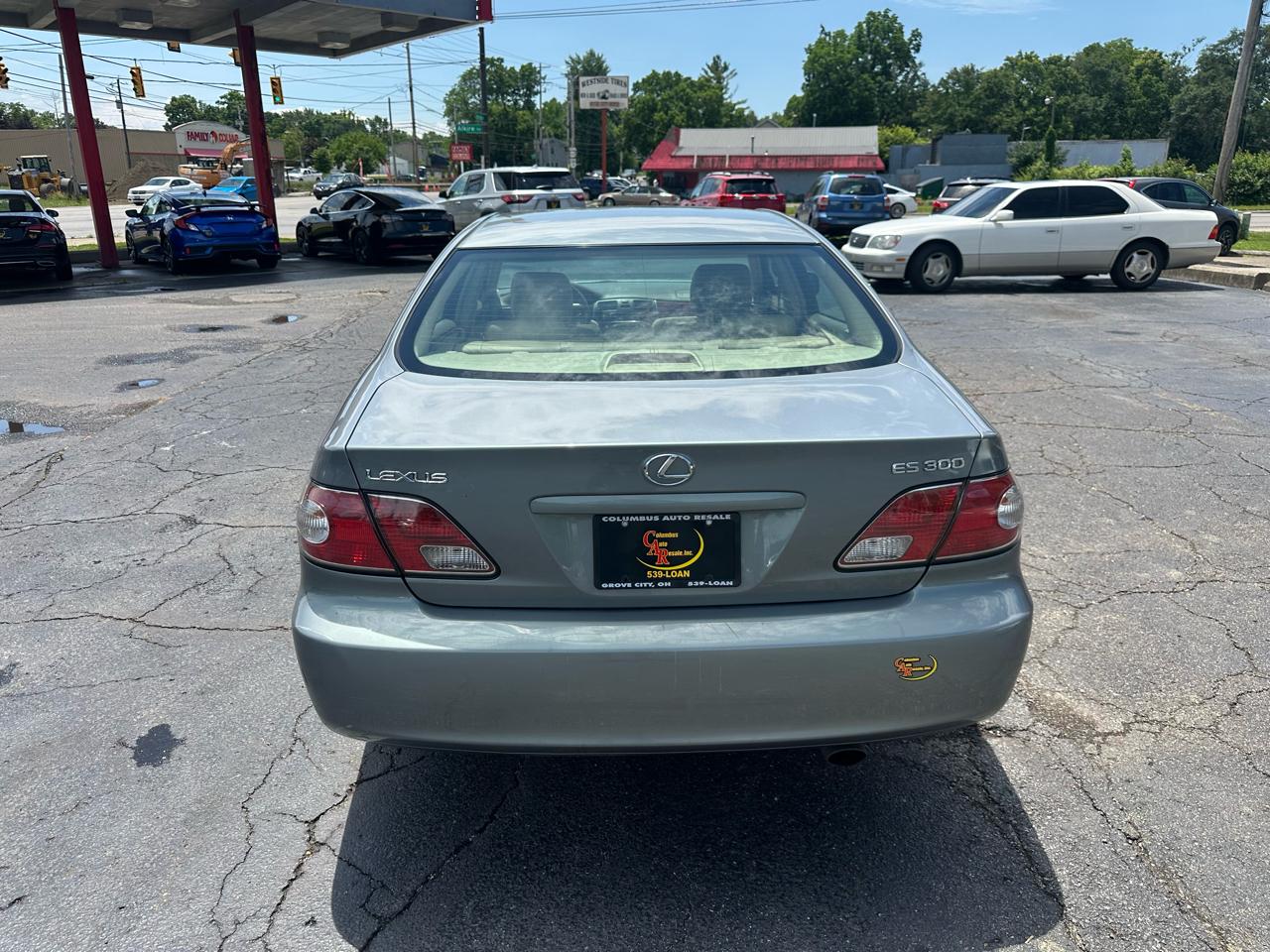 Lexus ES 300 4dr Sdn 2003