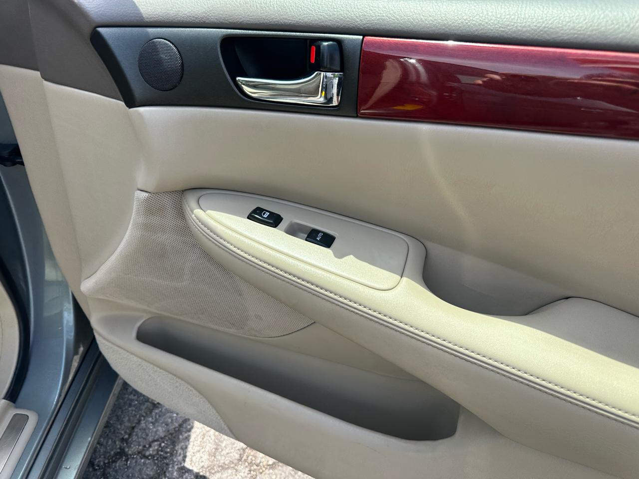 Lexus ES 300 4dr Sdn 2003