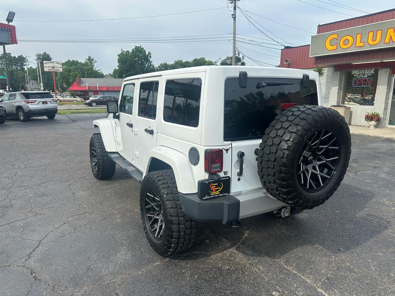 Jeep Wrangler Unlimited 4WD 4dr Sahara 2015