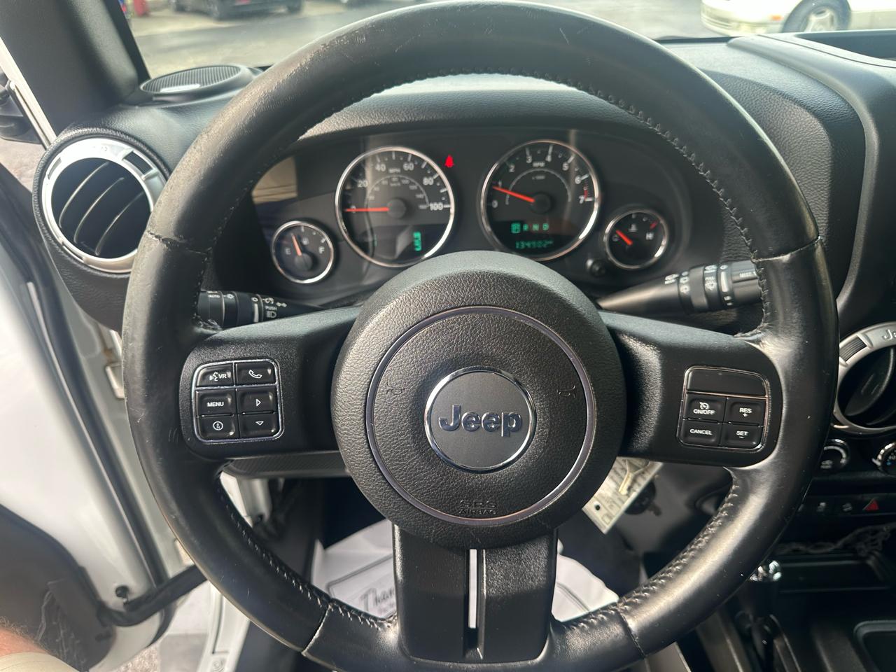 Jeep Wrangler Unlimited 4WD 4dr Sahara 2015